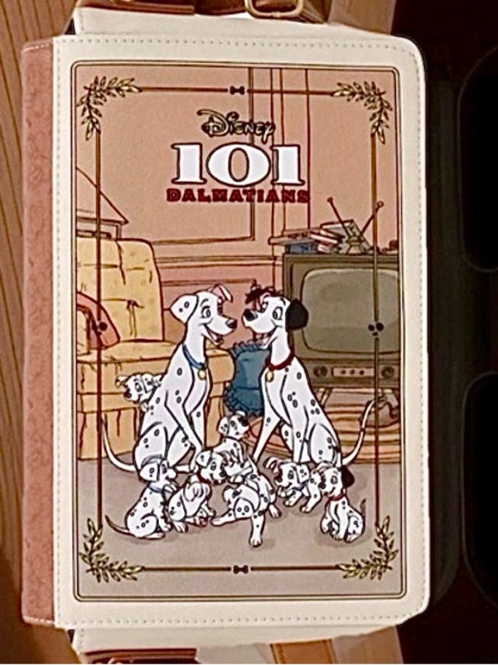 NEW Loungefly 101 DALMATIANS Crossbody Bag